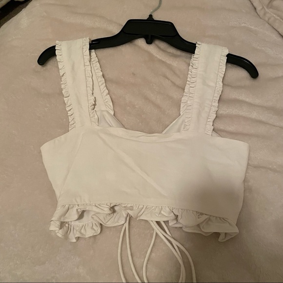 Blue Blush small white ruffle top - Picture 3 of 4